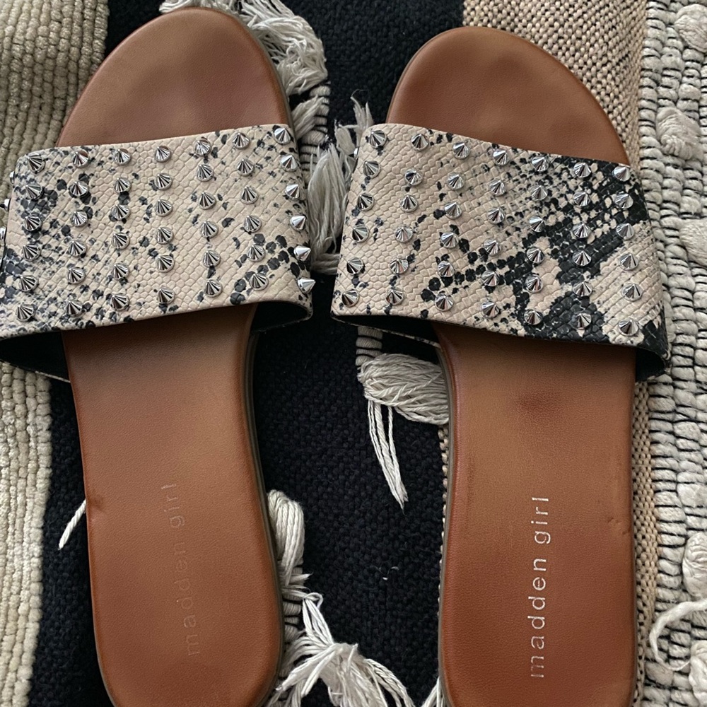 Madden Girl Beige Snake-Print Slide Sandals with Studs